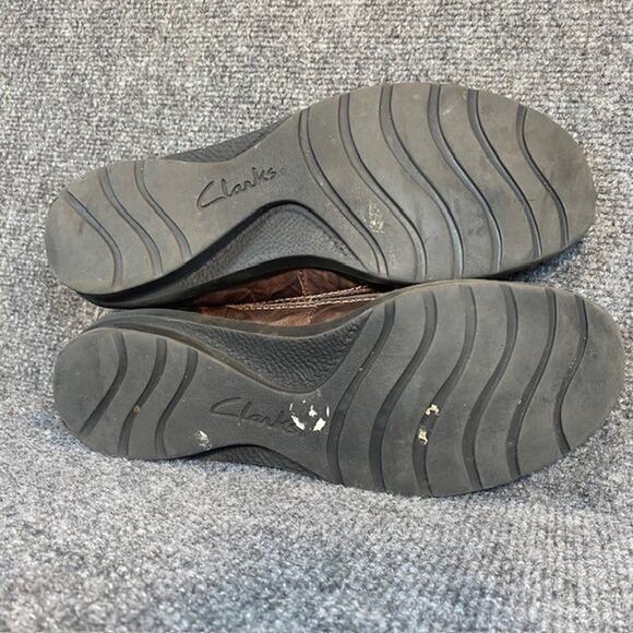 Clarks Brown Mary Jane Slip On Comfort Flats Shoes Comfort Elastic Womens 10 - Picture 6 of 7
